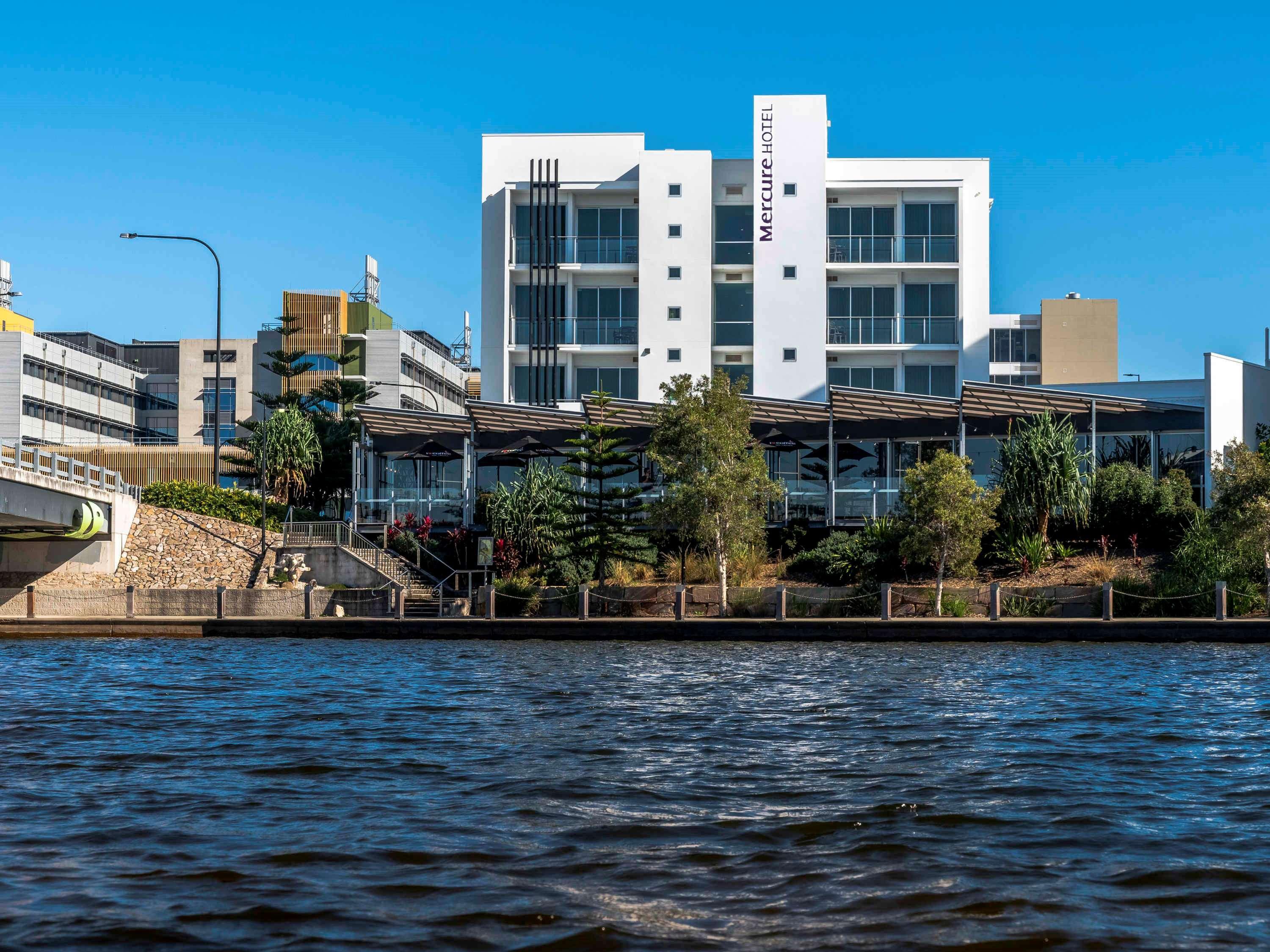 Mercure Sunshine Coast Kawana Waters Exterior foto